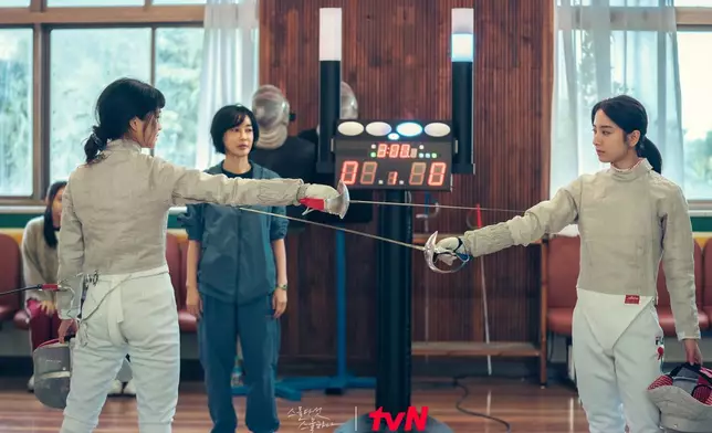 金泰梨為劇集苦練劍擊半年（網上圖片）