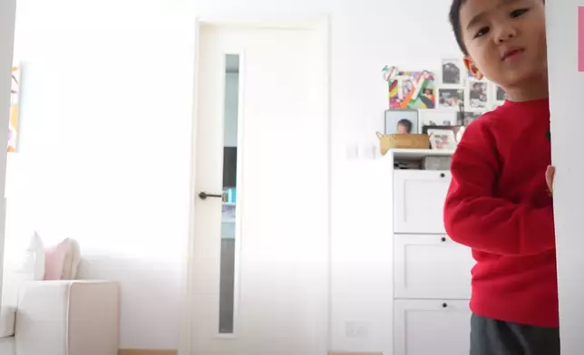 吃雪糕前，要跟鏡頭講Bye Bye！