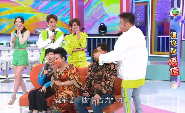 用到 made in toilet 嘅「自家製朱古力」反擊，真係隔住個 Mon 都 Feel 到有味。