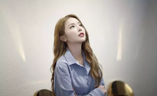 洪真英接受韓媒訪問（網上圖片）