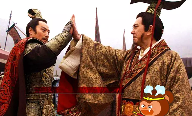 內地電視劇《楚漢爭雄》中的劉邦（右，黃秋生飾）與項羽（任程偉飾）。圖為劇照。