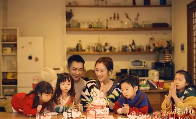 陳浩民一家六口在上海留家抗疫。