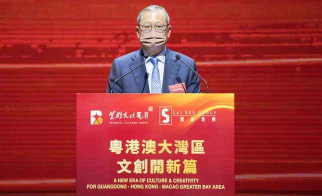 麗新集團主席林建岳致辭。