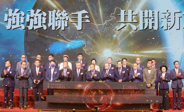 現場舉行了收集聲音上太空的儀式，現場嘉賓把祝福語「強強聯手，共開新篇」送上太空。