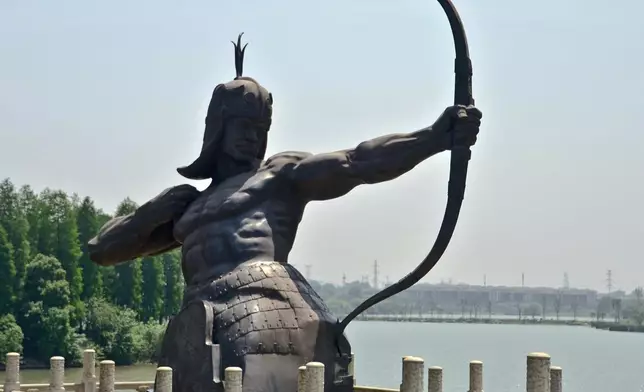 楚國大將養由基塑像（網上圖片）