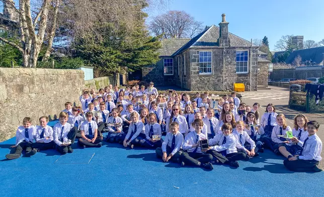 Dollar Academy 學校Facebook圖片