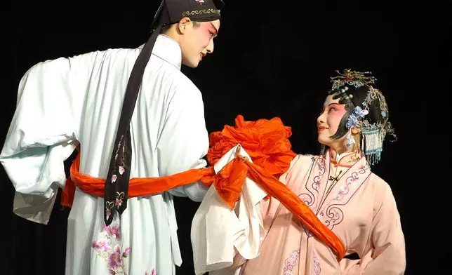 2018年，在陝西大劇院上演的《牡丹亭》的劇照（網上圖片）