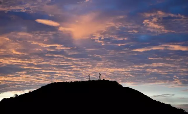 本港多處在黃昏時間都可看到晚霞美景。