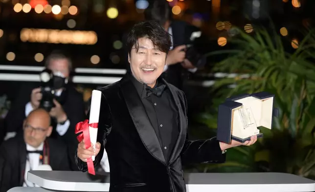 宋康昊是首位奪得康城影展最佳男主角獎的韓國男演員（網上圖片）