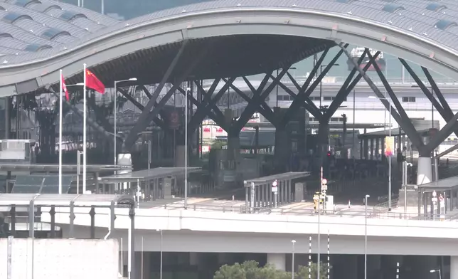 K11 ATELIER 11 SKIES毗鄰機場及港珠澳大橋，坐享「雙口岸」優勢。