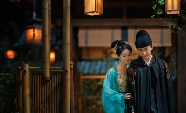 劉亦菲同陳曉組成夢幻CP！