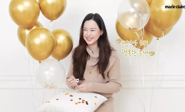 女兒開心媽媽都會大笑（影片截圖）