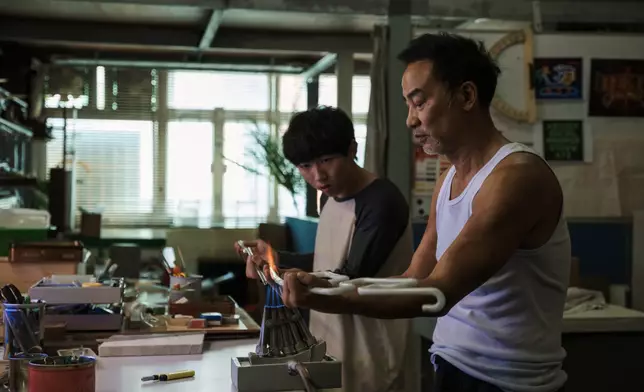 任達華得知入圍香港亞洲電影節後，感謝兩大影展對《燈》片的欣賞。