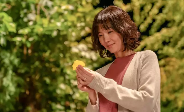 廉晶雅飾演女主角勢娫得知自己患上絕症後，決定踏上尋找初戀情人之路。