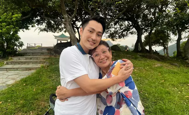 鮑姐同景程喺戲外都似足兩母子。