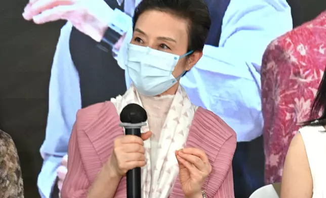 著名古箏演奏家、演藝學院許菱子教授