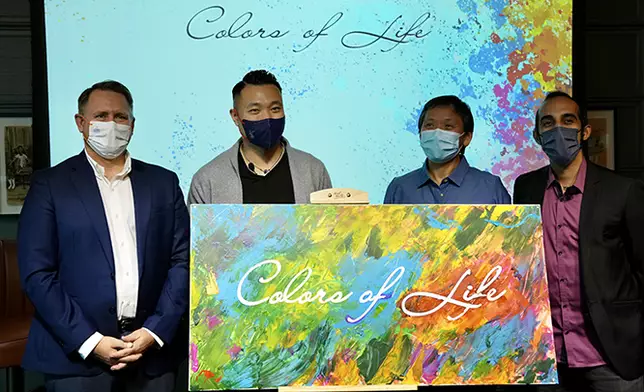 (左起)何德添、陳浩源、林敏蕙、Vivek Mahbubani出席「色彩·人生」活動。