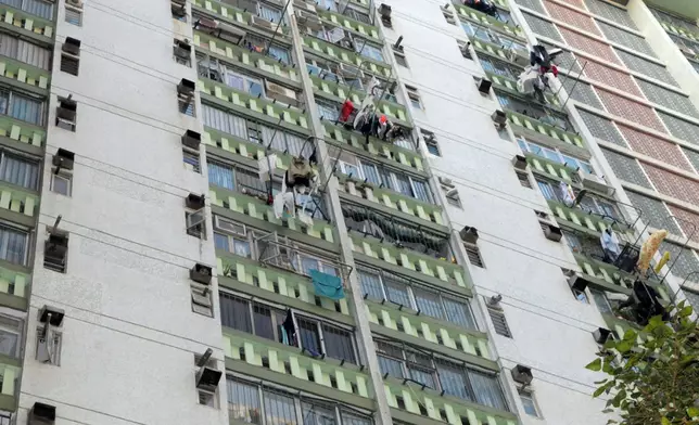 部分人認為樓主應接受是次分配，並指「「大把人市區幾舊既樓都想要」。資料圖片