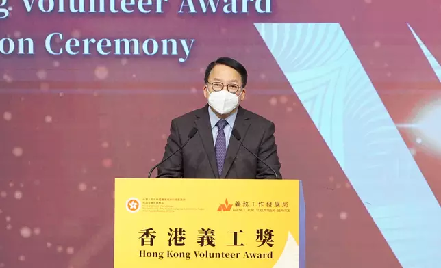 陳國基致辭時讚揚得獎義工無私奉獻自己的時間和力量。