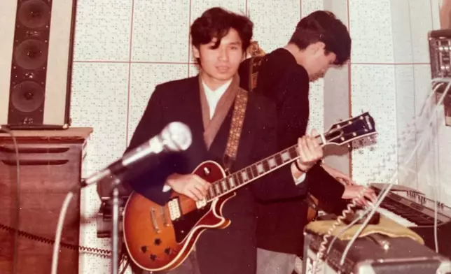 每一張都是劉以達的音樂足跡。