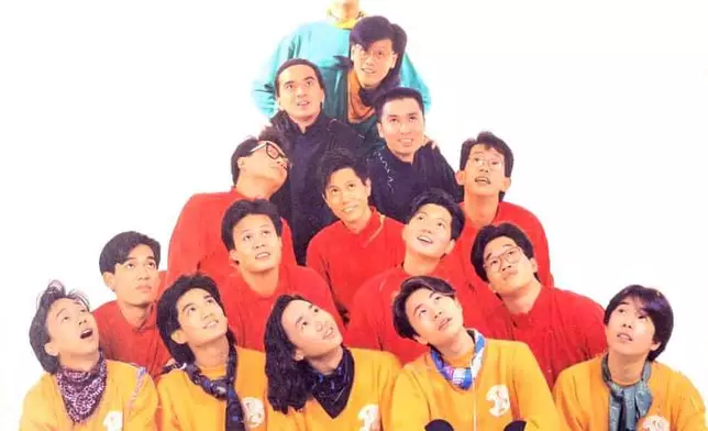 呢張合照，已經無可能再齊人了。