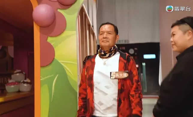 吳大強見到二汶喺正面前都直行直過，勁爆笑。