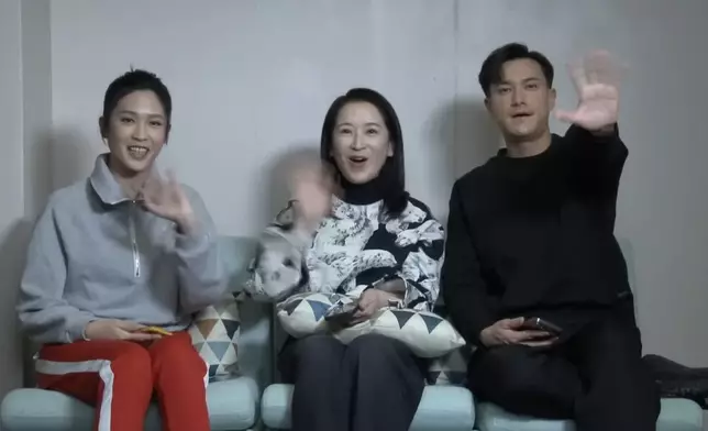 龔姐、Joman同朱仔早前齊齊開Live分享拍攝感受。