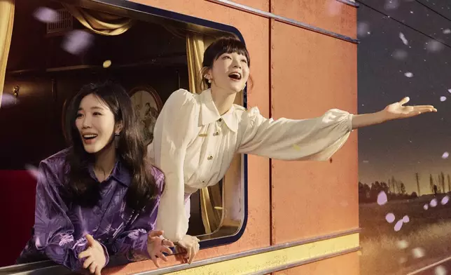 成員李海利、姜珉炅（Davichi官方圖片）