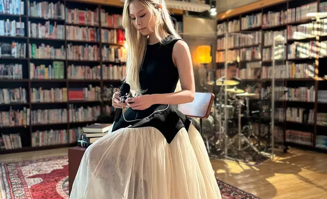 Gin Lee「找數」舉行《Gin Lee New Beginning Music Live 2023 》。