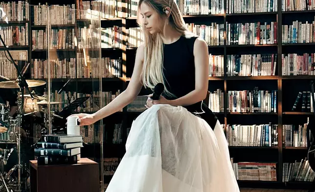 在音樂會上，特設問答環節，讓歌迷update一下Gin Lee的近況。