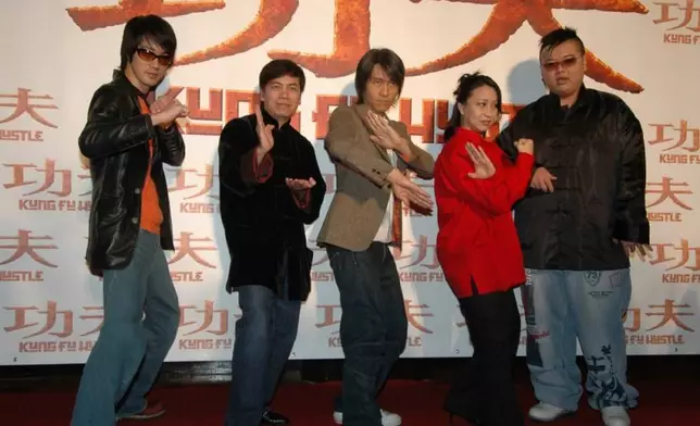 不過田啟文指原來入職初期，他被工資嚇一跳，因為比之前減了一半人工，但因最後都決定留下幫助對方。