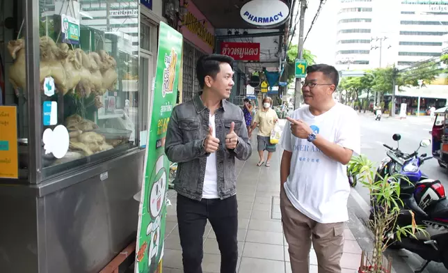 胡慧冲推介香港明星海南雞飯。