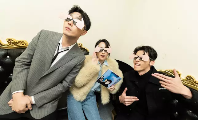 電影公司再度加開兩場情人節限定場。