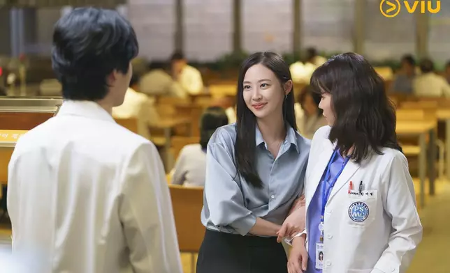 由金正賢、林秀香、多順主演的奇幻愛情喜劇《木偶的季節》，開播以來成為熱話（黃Viu提供圖片）