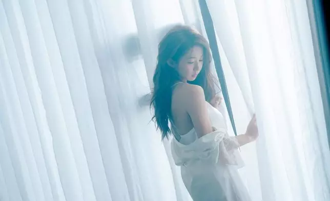 網民驚喜到話以為碌到限制級相集。