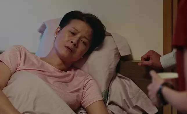 為咗認番親女，群姐先諗盡辦法整病自己。