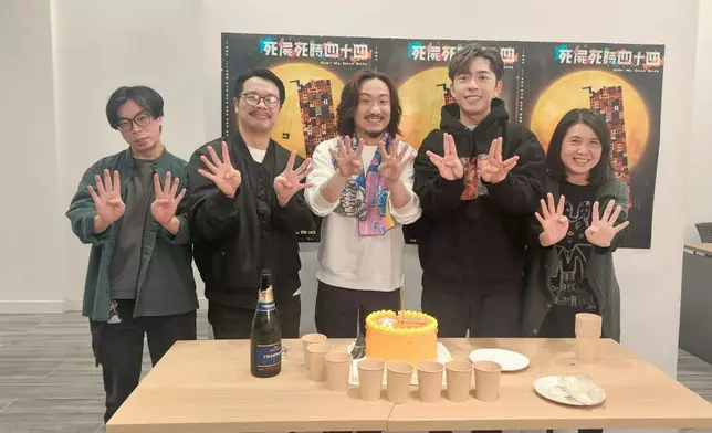 （左起）楊偉倫、何爵天、鄭中基、呂爵安、錢小蕙