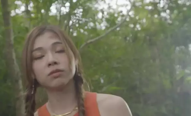 Jessica中咗招爭啲瞓著。