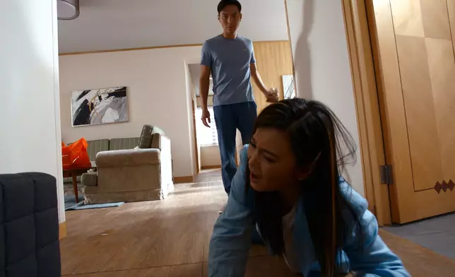 又要拍地、又要瞓車尾廂嘅Amy，直認拍呢套劇體力消耗都唔少。