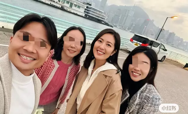 有網民尖沙咀偶遇唐詩詠。