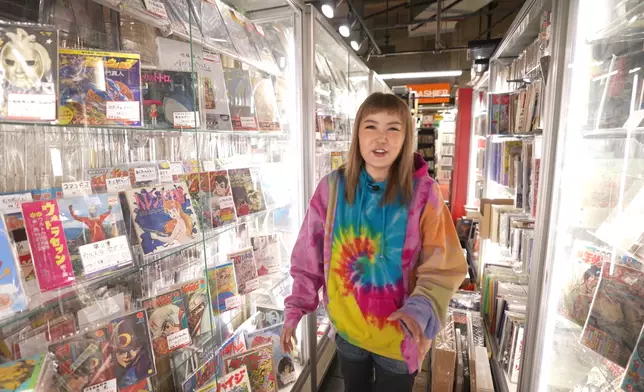 杜如風猛唱卡通片主題曲，洩漏年齡秘密。