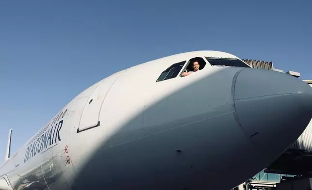 呢張未知咩時期影，但在機師位嘅大力看起來意氣風發！