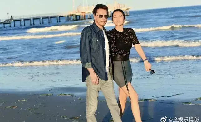 重心放在了享受生活