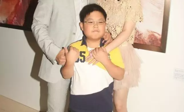 呂良偉與楊小娟昔日經常帶兒子出席公開活動。