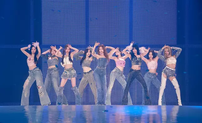 TWICE展開五巡演唱會（網上圖片）