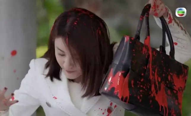 薇薇話事後要用天拿水同梘液去洗甩啲紅油。