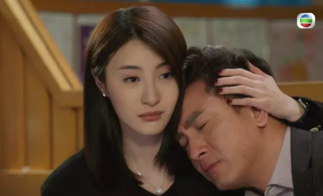 薇薇呢場戲唔單止畀足反應，仲要忍淚，佢話自己喺現場其實都畀馬明同劇本感染搞到好想喊。