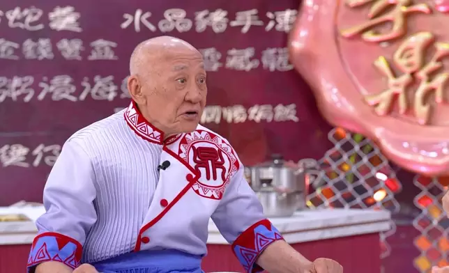 鼎爺以蘿蔔炒魚鬆成功俘虜咗珍姐。