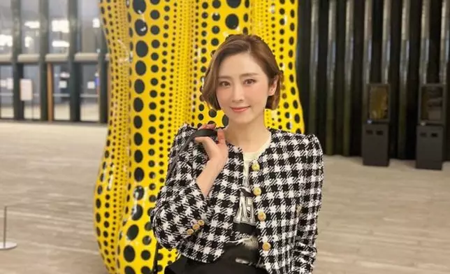 有指她有超過3億的身家。