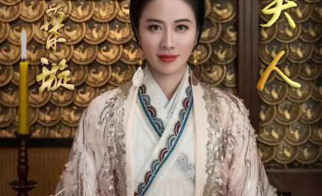 葉璇長居內地發展。